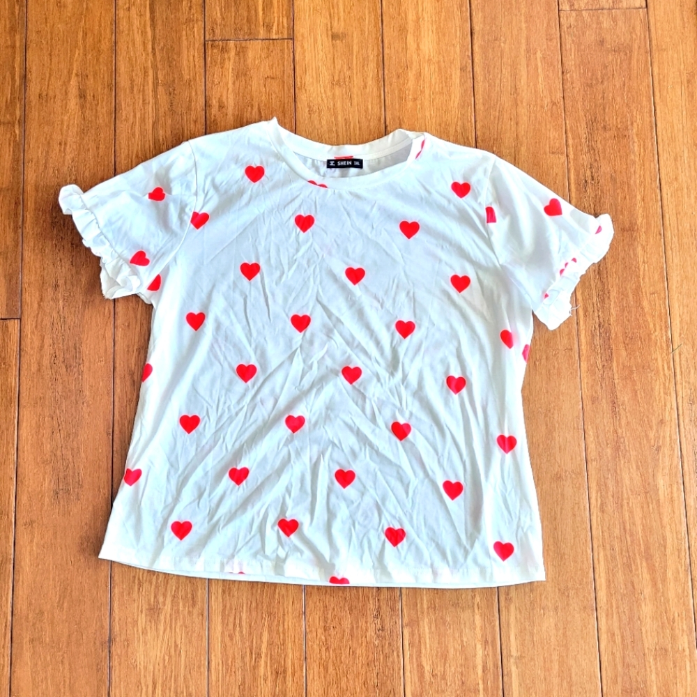 Shein XL heart top